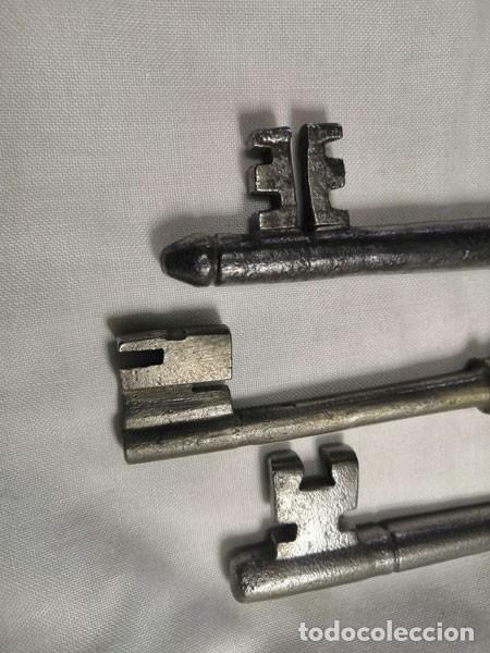 Antig&uuml;edades: LLAVE - LOTE DE 3 ANTIGUAS LLAVES - Foto 4