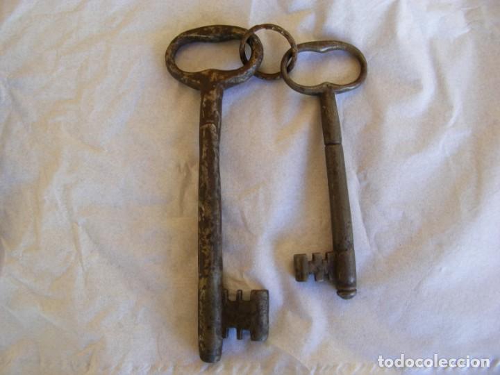 Antig&uuml;edades: LOTE DE DOS LLAVES ANTIGUAS - Foto 1