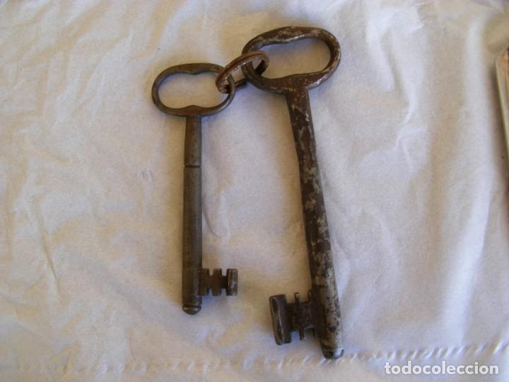 Antig&uuml;edades: LOTE DE DOS LLAVES ANTIGUAS - Foto 2
