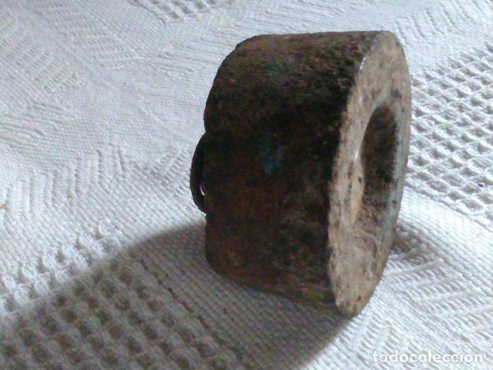 Antig&uuml;edades: Pesa de 1 k. - Foto 6