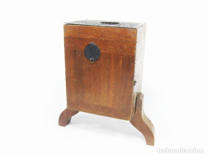 Antig&uuml;edades: Caja de aparato cient&iacute;fico o reloj en caoba. - Foto 1