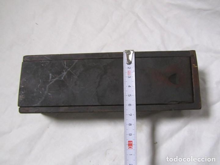 Antig&uuml;edades: Pieza o cabezal de tornero en caja de madera - Foto 12