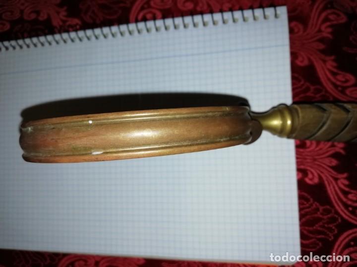 Antig&uuml;edades: Lupa en bronce y madera potente - Foto 2