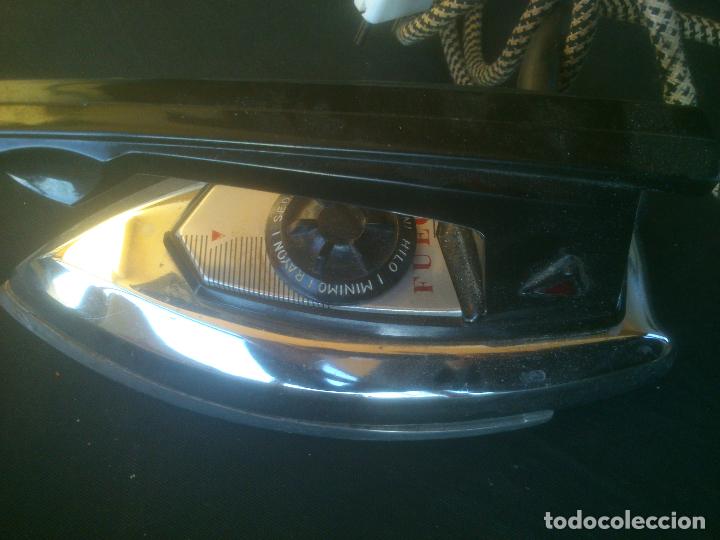 Antig&uuml;edades: Plancha autom&aacute;tica Magefesa en su caja. - Foto 3