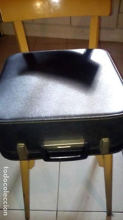 Antig&uuml;edades: MAQUINA DE ESCRIBIR - DARO ERIKA . - Foto 3