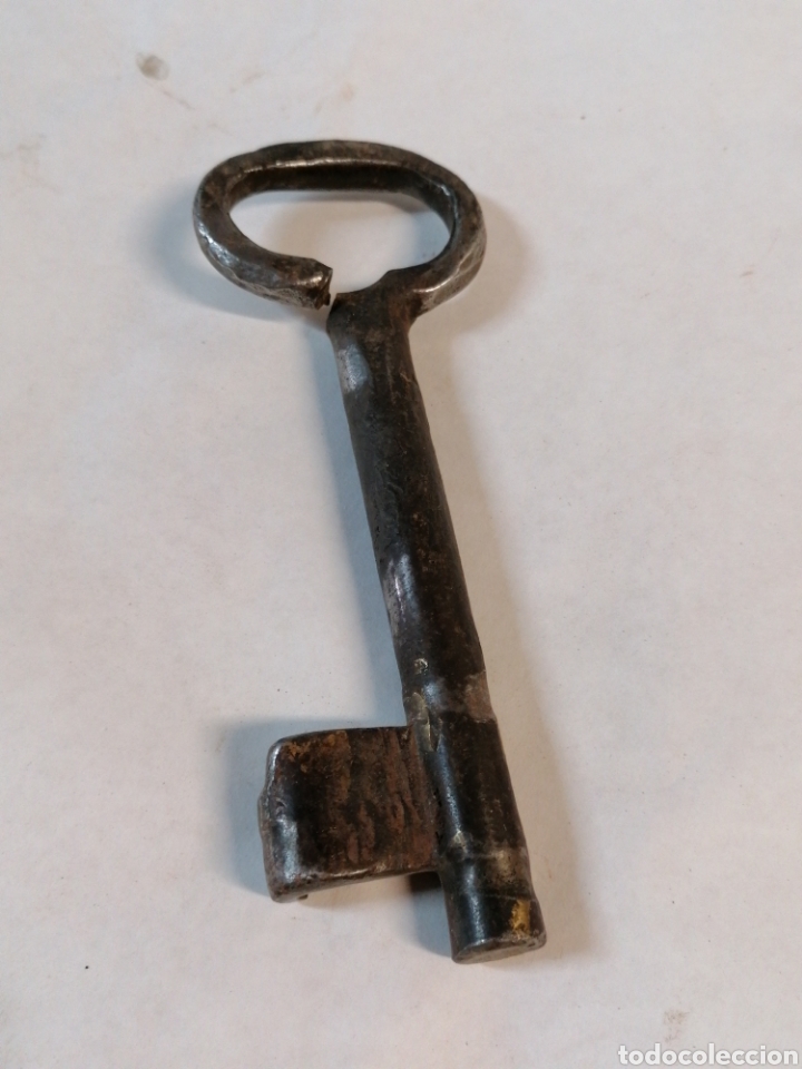 Antig&uuml;edades: Llave port&oacute;n - Foto 2