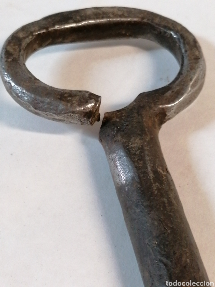 Antig&uuml;edades: Llave port&oacute;n - Foto 3