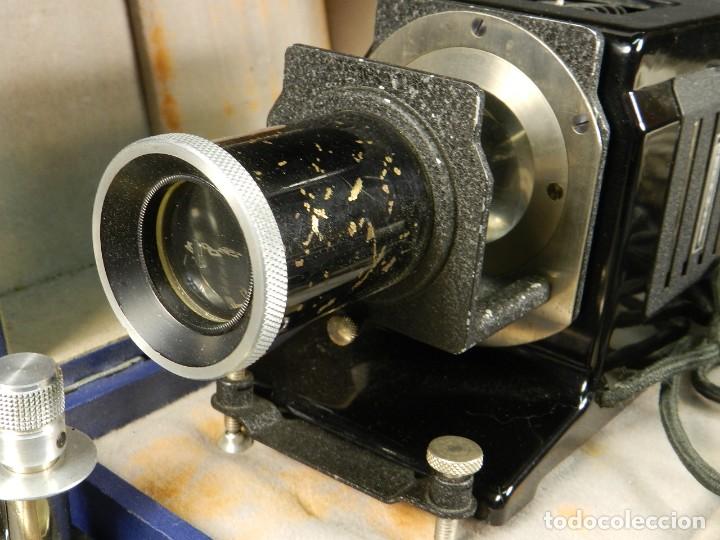 Antig&uuml;edades: PROYECTOR DE DIAPOSITIVAS A&Ntilde;O 1950 - Foto 4