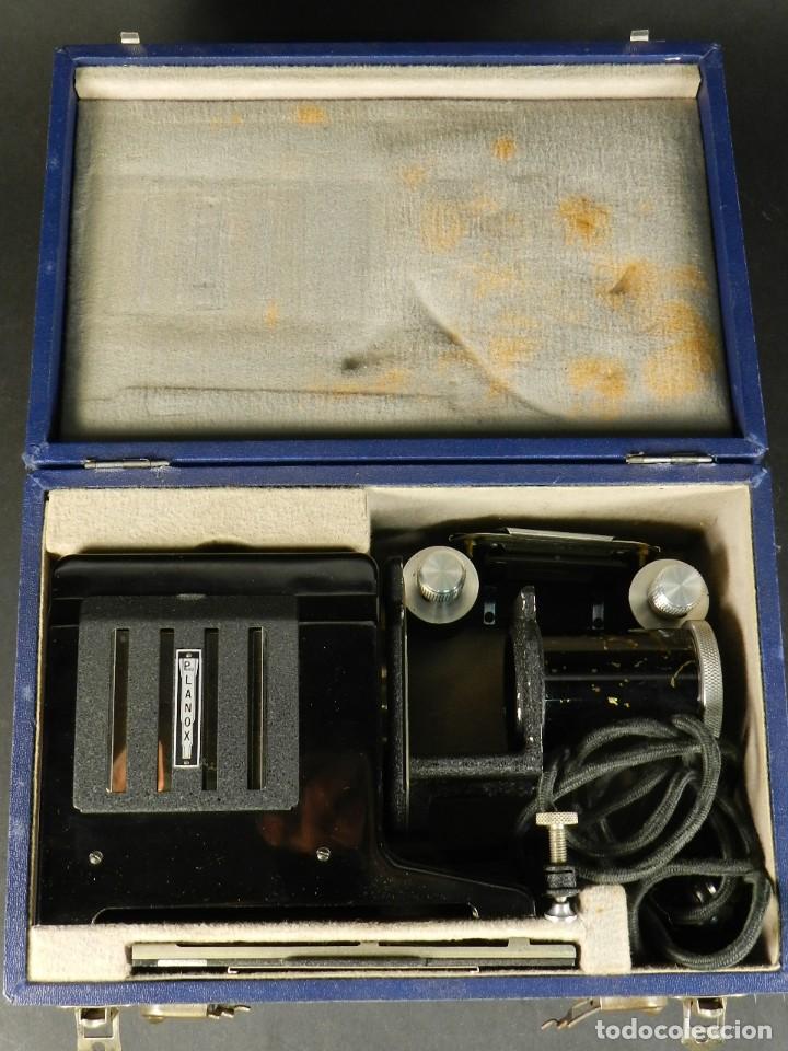 Antig&uuml;edades: PROYECTOR DE DIAPOSITIVAS A&Ntilde;O 1950 - Foto 8