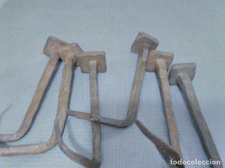 Antig&uuml;edades: Lote de 6 clavos de forja. - Foto 6