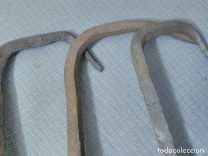 Antig&uuml;edades: Lote de 6 clavos de forja. - Foto 9