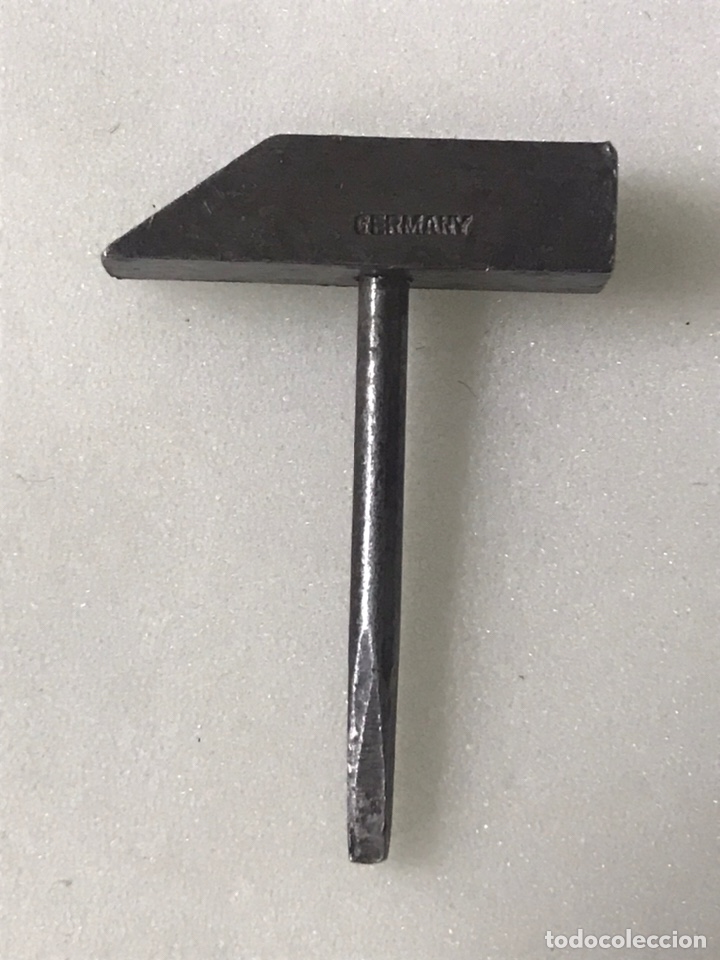Antig&uuml;edades: MARTILLO PEQUE&Ntilde;O DE CARPINTERO - Foto 1
