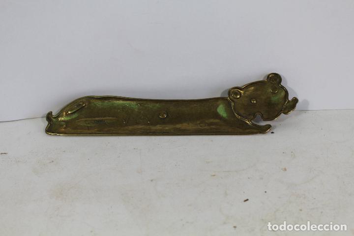Antig&uuml;edades: regla tigre en lat&oacute;n - Foto 2