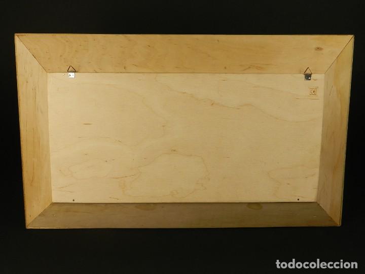 Antig&uuml;edades: CUADRO DE MADERA TALLER DE ZAPATERO 3D - Foto 11