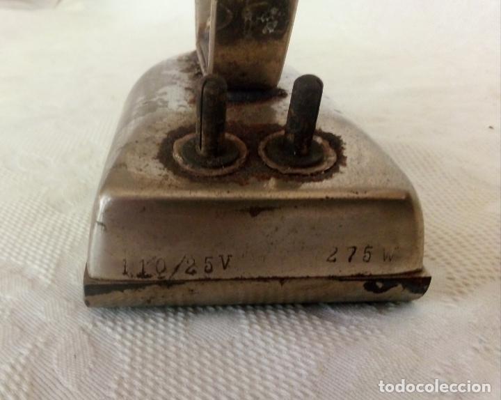 Antig&uuml;edades: PLANCHA DE HIERRO MAXIN. - Foto 7