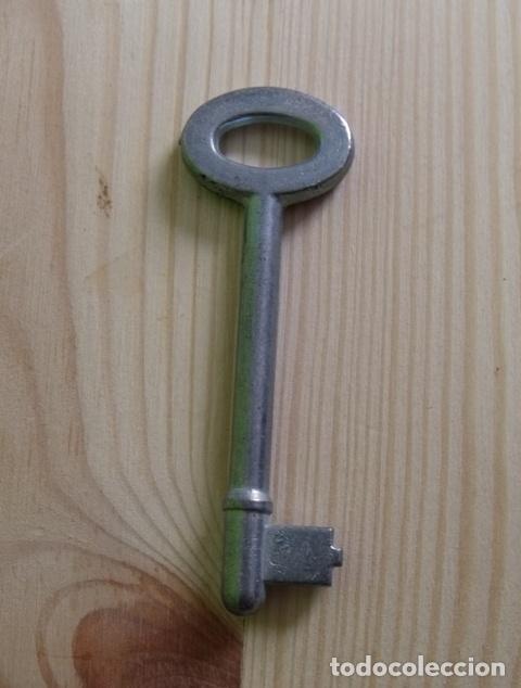 Antig&uuml;edades: Llave Antigua - Foto 2