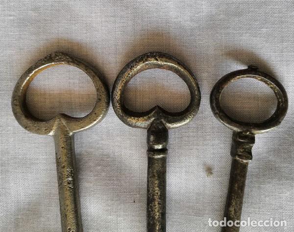 Antig&uuml;edades: ANTIGUA LLAVE - LOTE DE 3 LLAVES - Foto 3