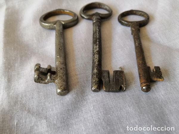 Antig&uuml;edades: ANTIGUA LLAVE - LOTE DE 3 LLAVES - Foto 4
