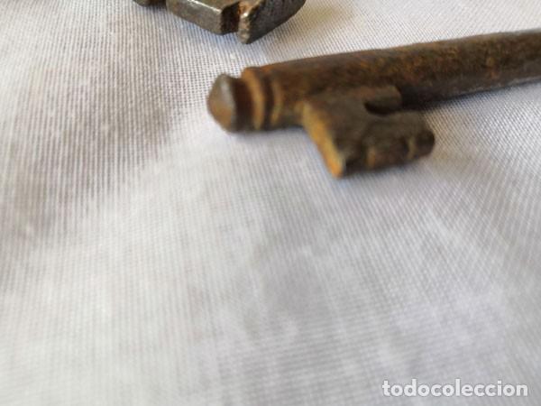 Antig&uuml;edades: ANTIGUA LLAVE - LOTE DE 3 LLAVES - Foto 5