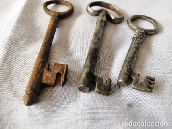 Antig&uuml;edades: ANTIGUA LLAVE - LOTE DE 3 LLAVES - Foto 4