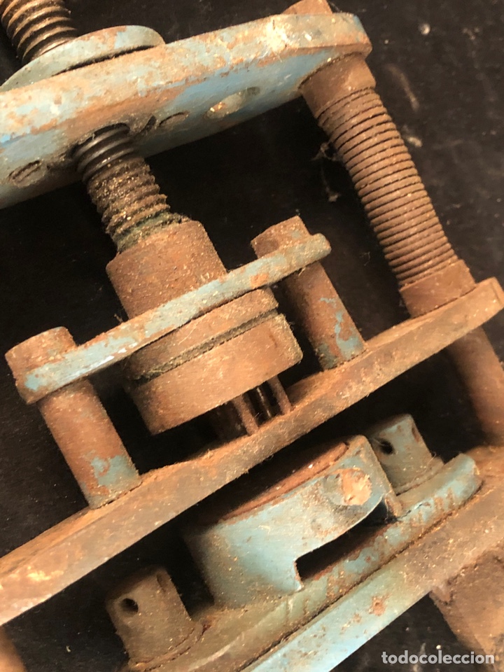 Antig&uuml;edades: M&aacute;quina para perforar - Foto 4