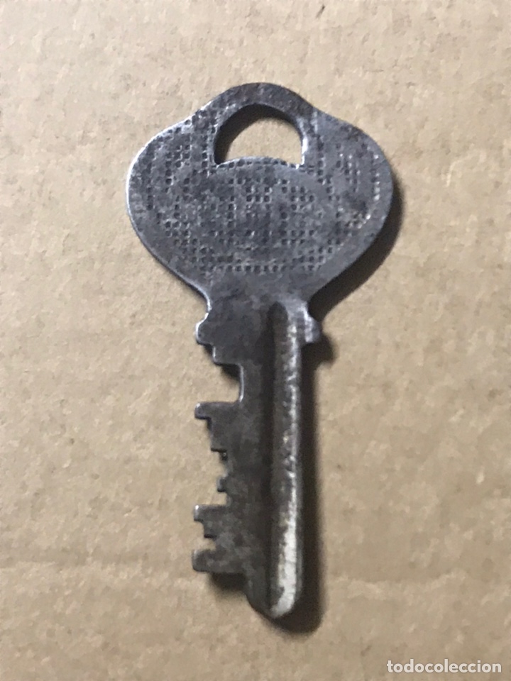 Antig&uuml;edades: ANTIGUA LLAVE PARA CANDADO - Foto 2
