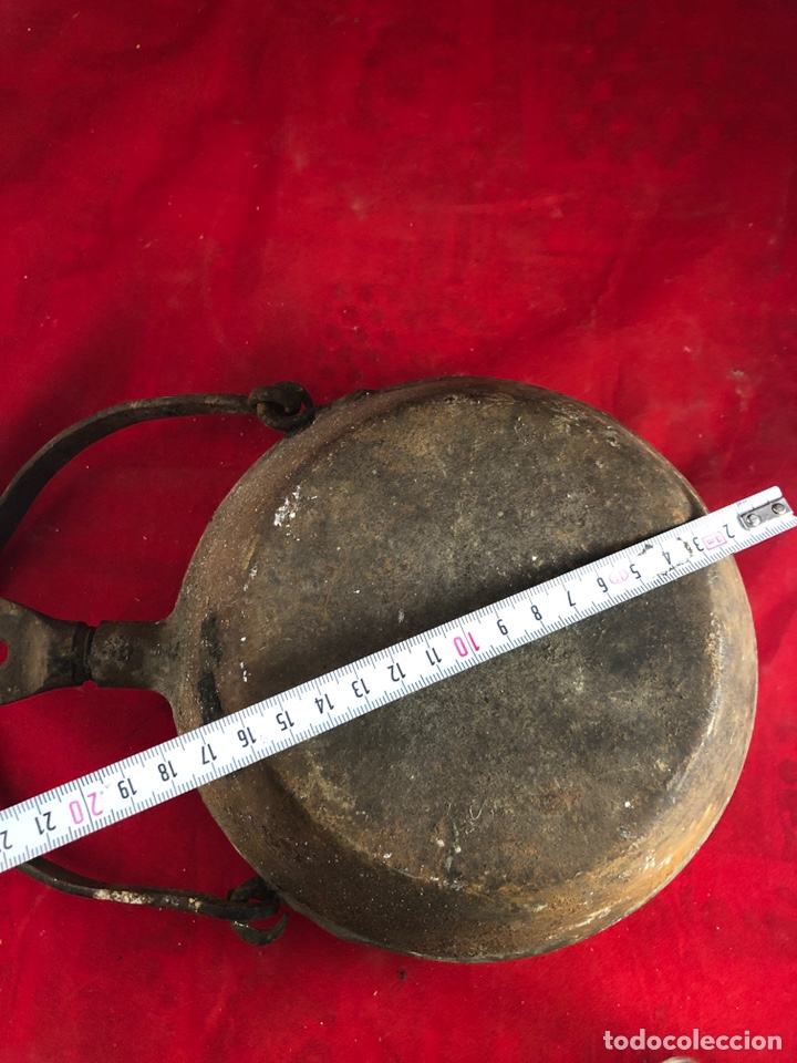Antig&uuml;edades: Antiguo recipiente de hierro en forma de cantimplora - Foto 3