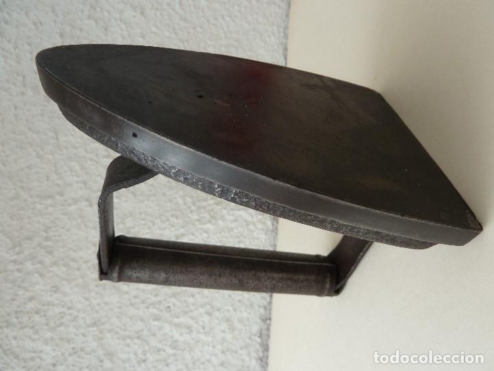 Antig&uuml;edades: ANTIGUA PLANCHA DE HIERRO FUNDIDO-&uml;L&uml; - Foto 8