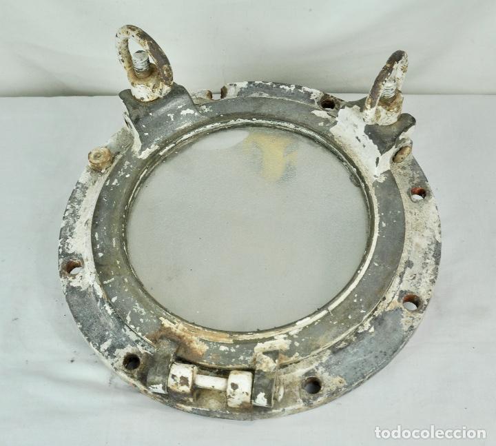 Antig&uuml;edades: Ojo de buey en bronce y hierro - Foto 5