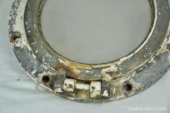 Antig&uuml;edades: Ojo de buey en bronce y hierro - Foto 7