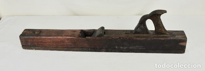 Antig&uuml;edades: Cepillo carpintero de 71 cm - Foto 7