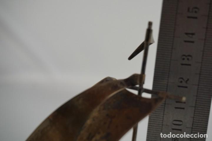 Antig&uuml;edades: FIGURA BARCO PLATA DE LEY N.M.Q - Foto 3