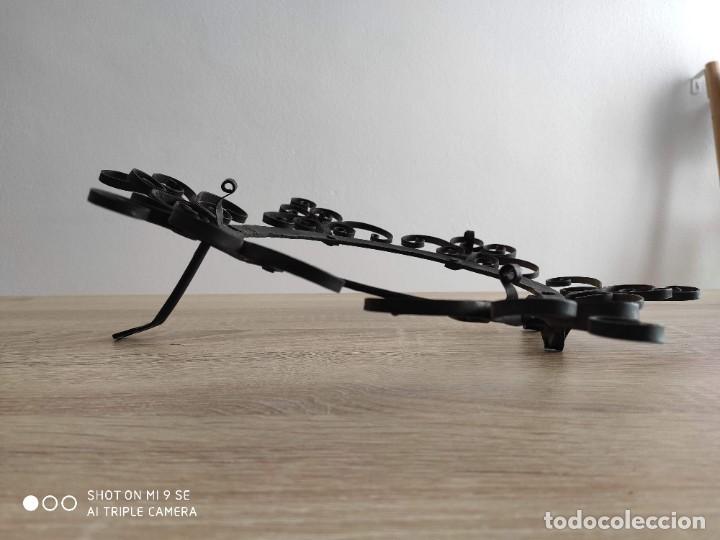 Antig&uuml;edades: Antiguos soportes de forja - Foto 2