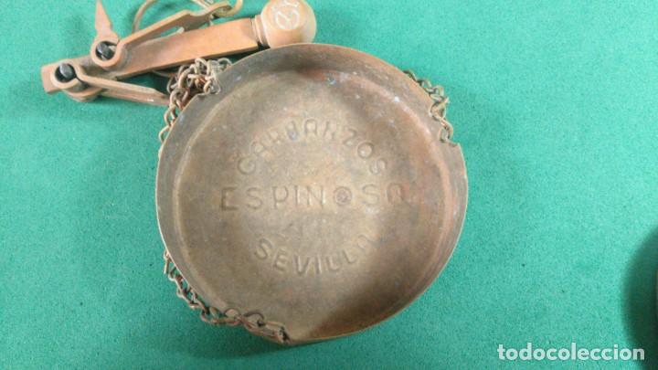 Antig&uuml;edades: Bascula para pesar la calidad de los Garbanzos - Foto 2