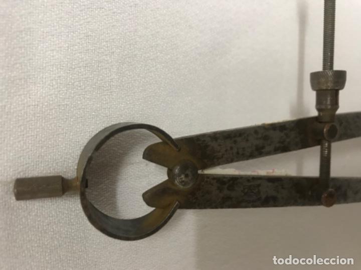 Antig&uuml;edades: Comp&aacute;s de carpintero - Foto 2
