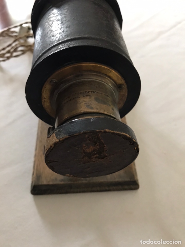 Antig&uuml;edades: Linterna M&aacute;gica de diapositivas de cristal . - Foto 3