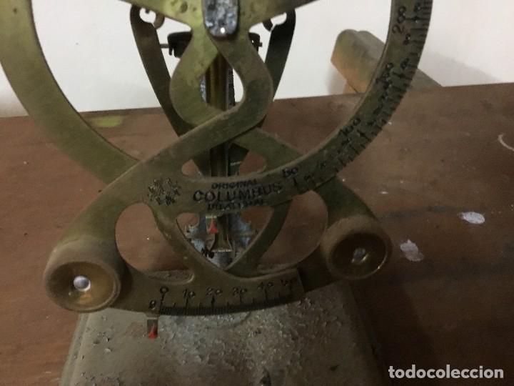 Antig&uuml;edades: BASCULA CORREOS BILATERAL Columnas - Foto 1