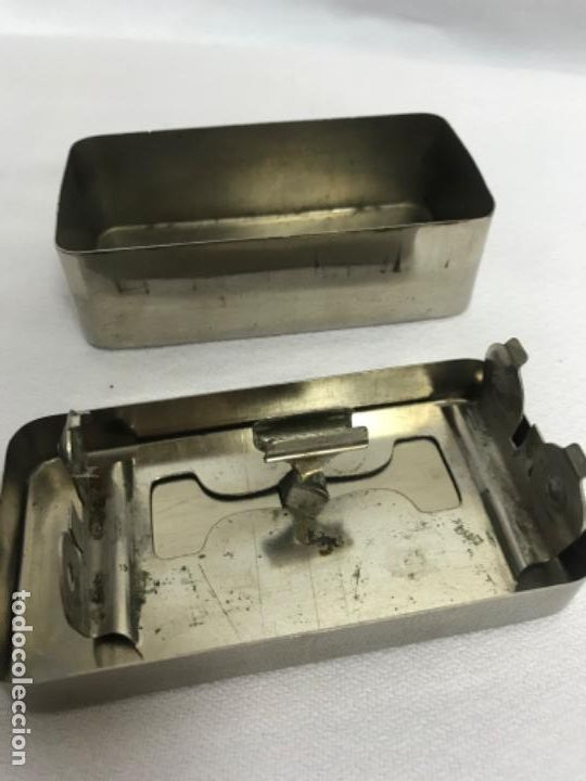 Antig&uuml;edades: Caja esterilizar - Foto 1