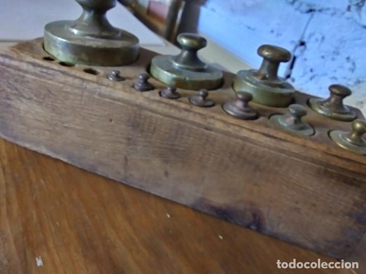 Antig&uuml;edades: TABLA DE PESAS - Foto 3