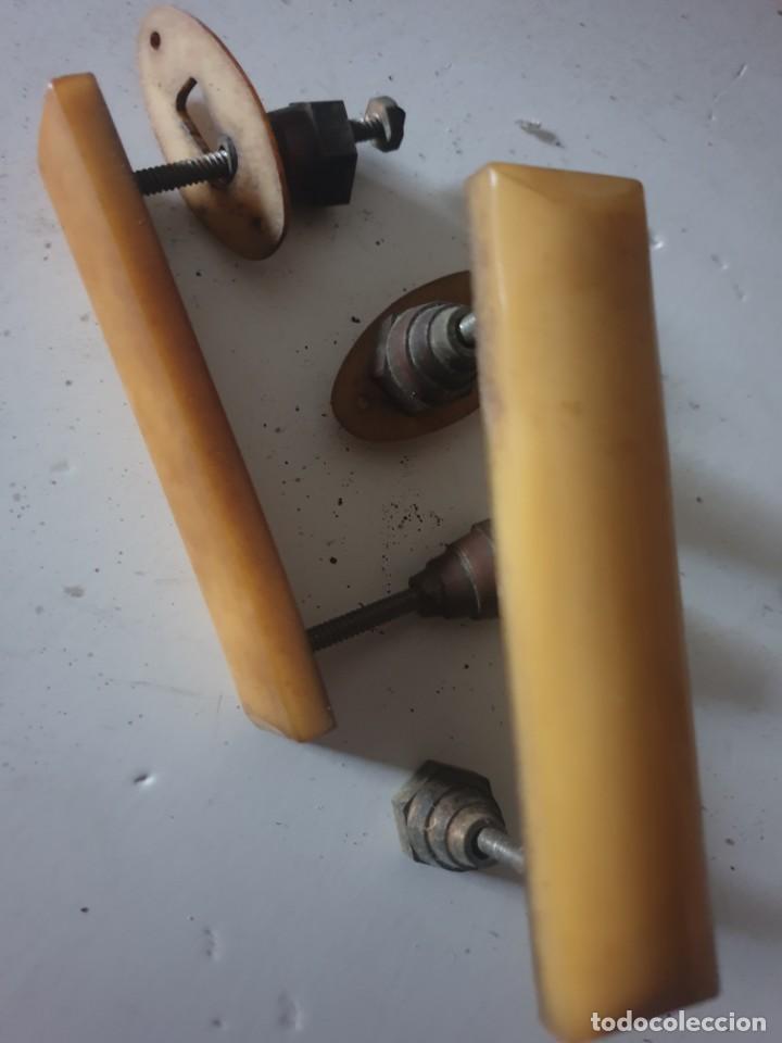 Antig&uuml;edades: 2 tiradoes - Foto 3