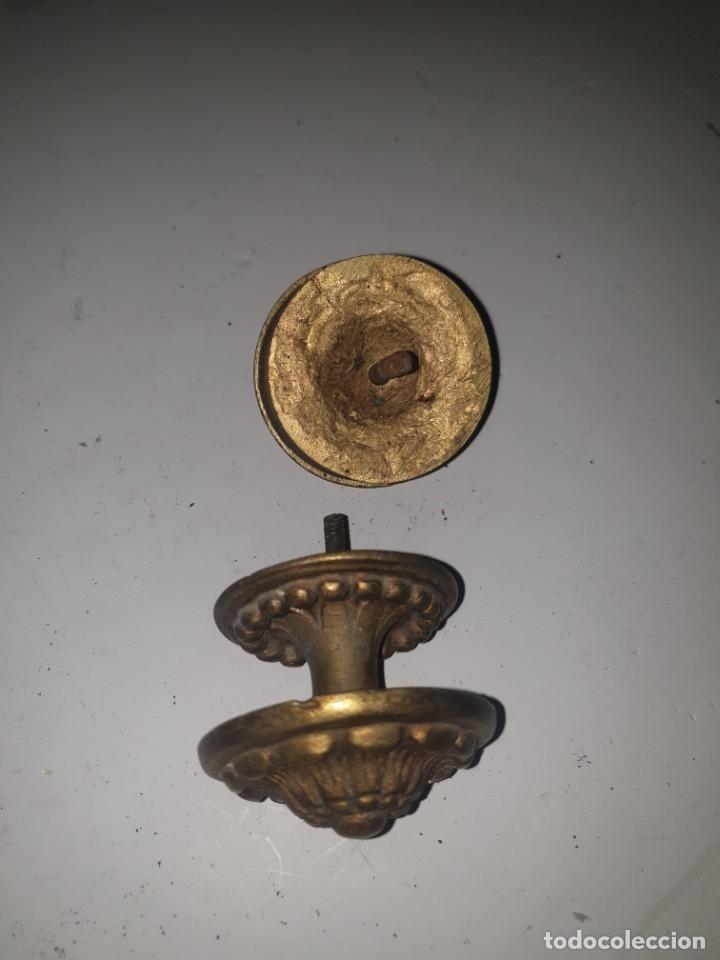 Antig&uuml;edades: 2 pomos bronce - Foto 6