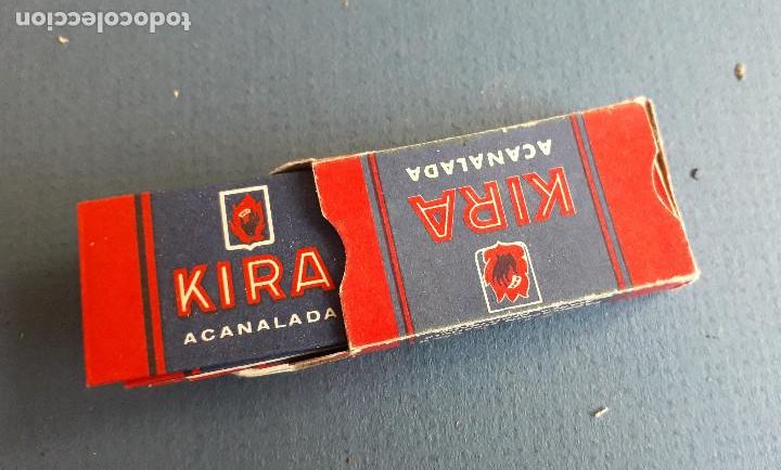 Antig&uuml;edades: caja con 8 hojas de afeitar kira - Foto 1