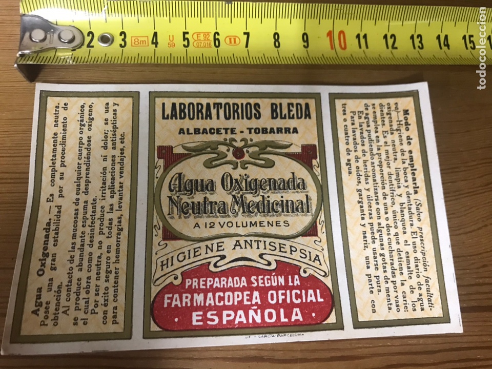 Antig&uuml;edades: Etiqueta agua oxigenada - Foto 1