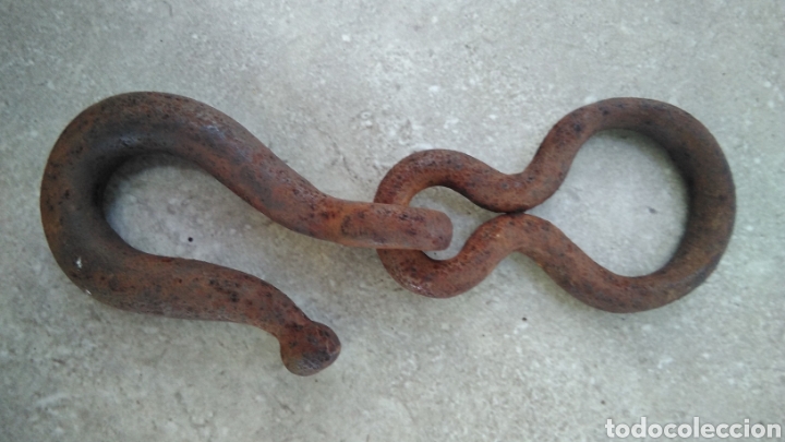 Separador De Tres Paneles De Hierro Forjado, Bergere Y Madera Dura