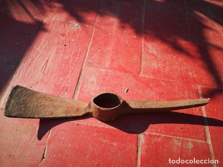 Antig&uuml;edades: Herramienta de campo - Foto 1