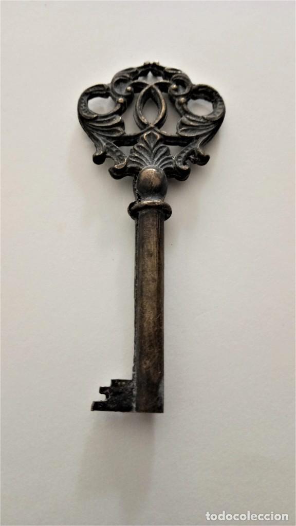 Antig&uuml;edades: Llave antigua - Foto 3