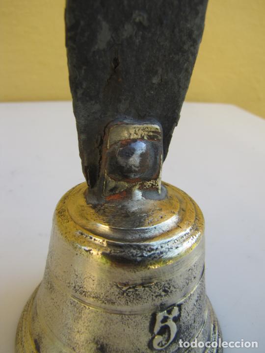 Antig&uuml;edades: 3- Campana de muelle de fleje. Forja y bronce - Foto 7
