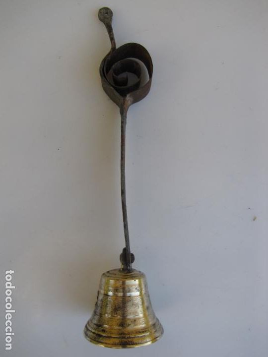 Antig&uuml;edades: 3- Campana de muelle de fleje. Forja y bronce - Foto 11