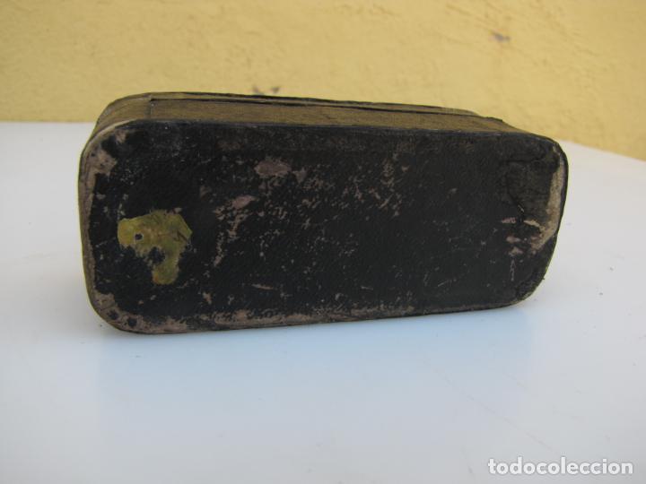 Antig&uuml;edades: 2- Anticor. Maquinilla afeitar en su caja - Foto 5