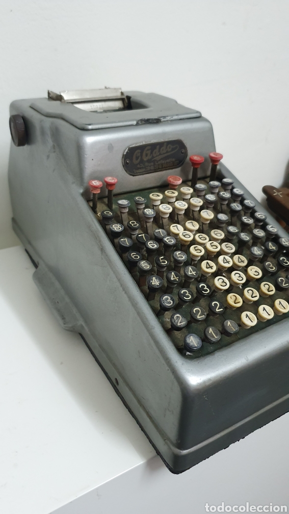 Antigüedades: Máquina de calcular. - Foto 2 - 205829327